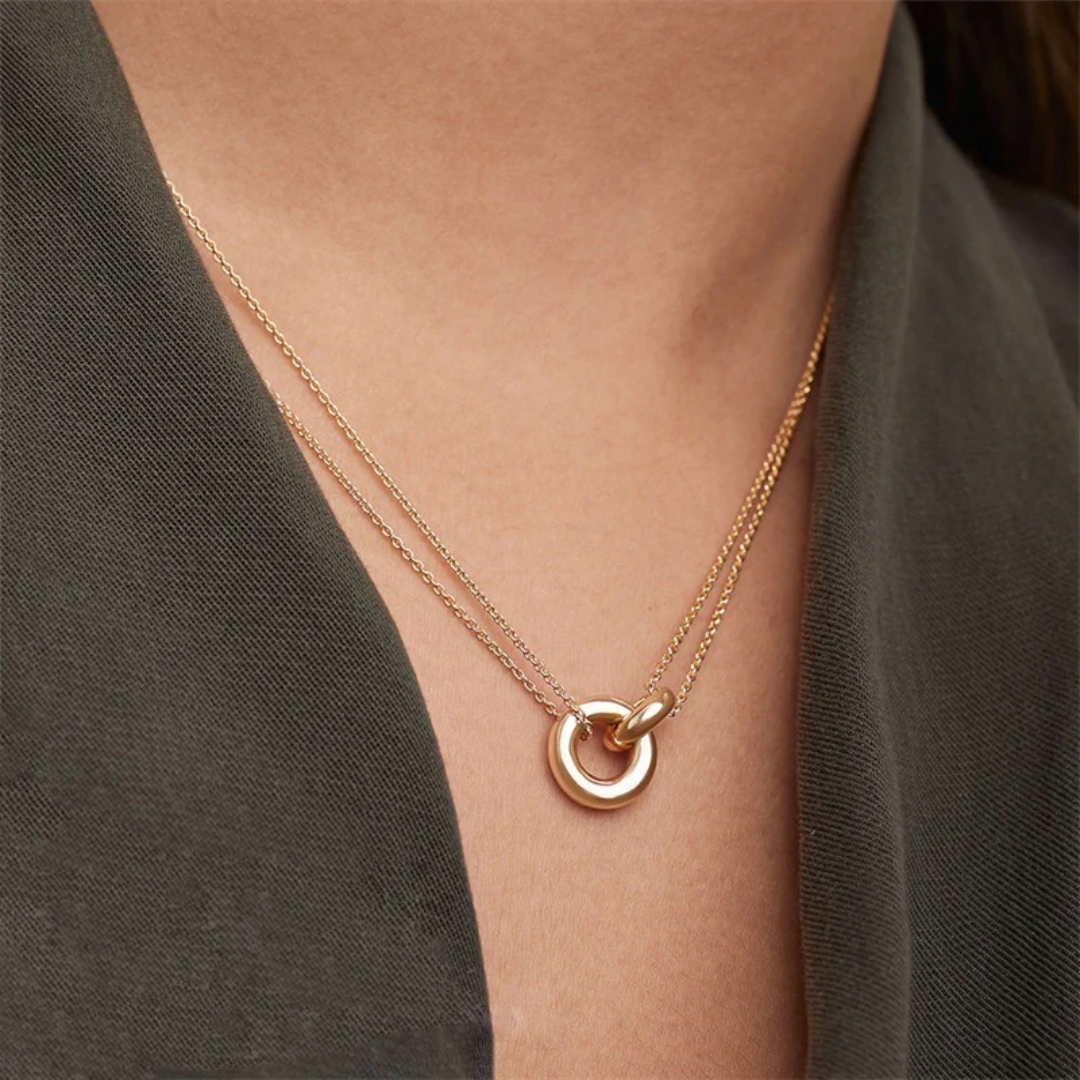 Avery Hoop Chain Necklace