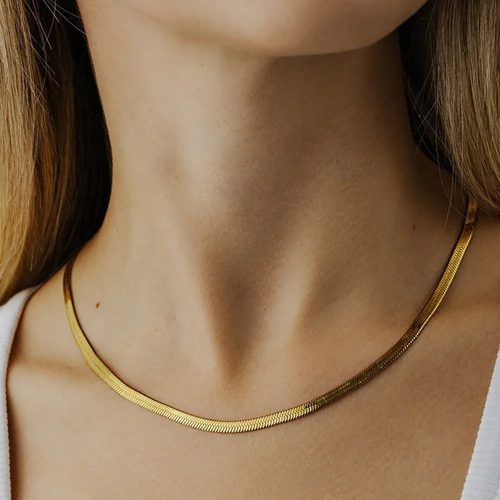 Aurelian Herringbone Necklace