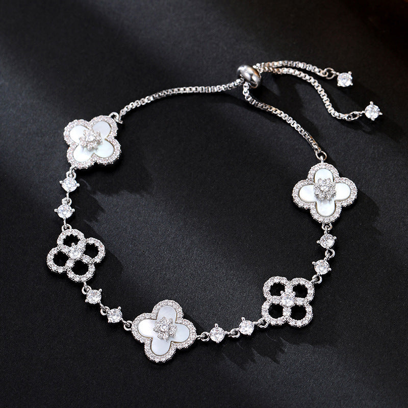 Hana Clover Bracelet
