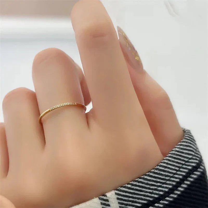 Dainty Speckled Diamond Ring